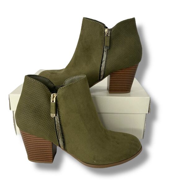 NEW Style & Co Olive Green Booties Size 7.5 Block Heel Classic Ankle Boots Fall - Picture 1 of 12